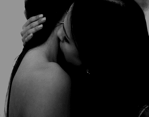 lesbian gifs — 15