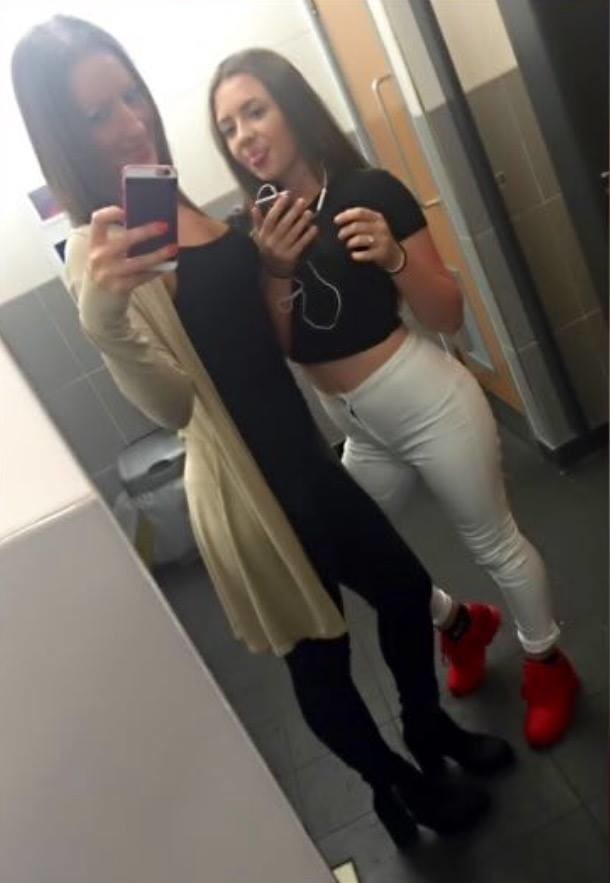 Lesbian Pictures — 16