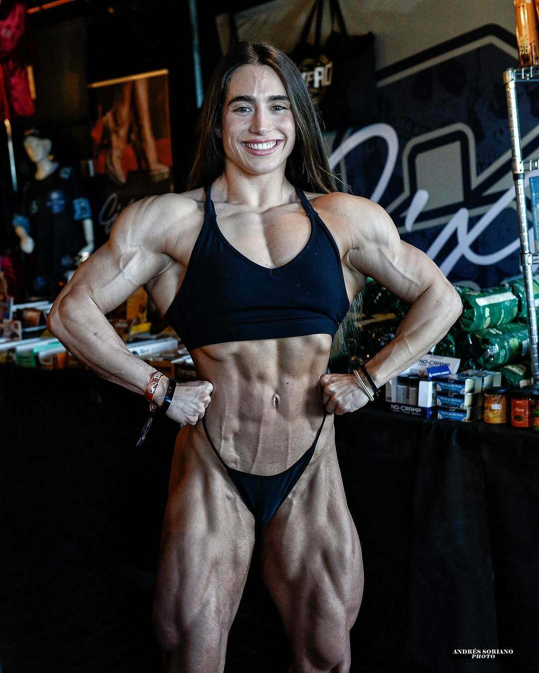 Muscle Mommy / FBB to Worship — 26