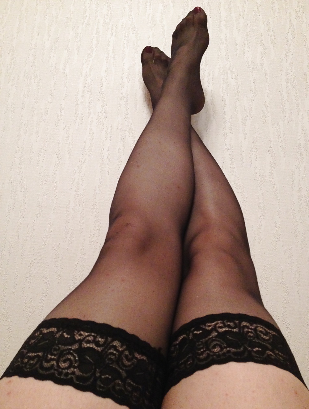 Nylon Feet and legs — 20