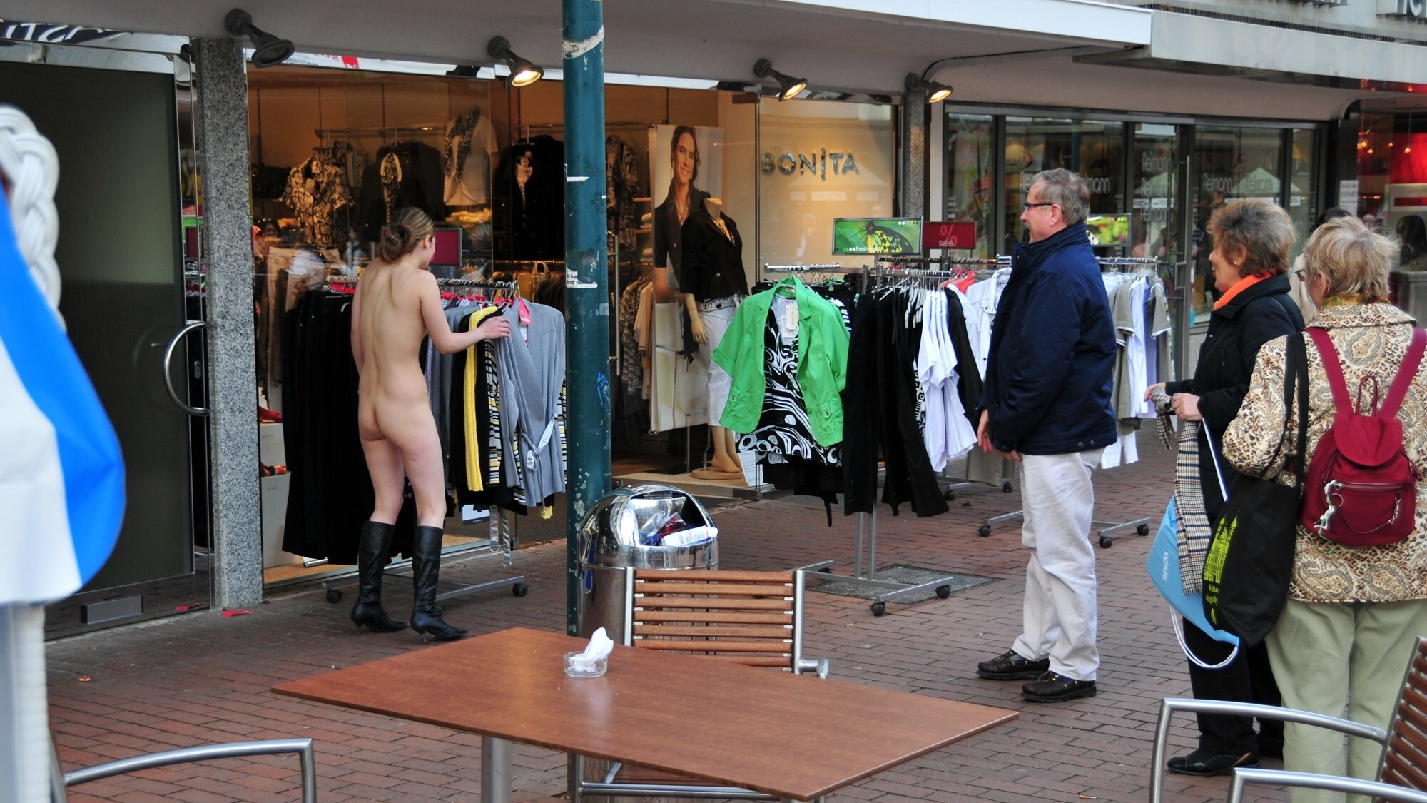 Fully Nude In Public — 5