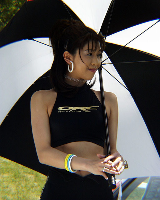Japanese race queens and umbrella girls — 30